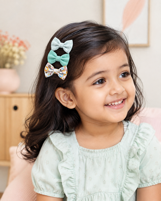 Handmade Fabric Bow Hair Clips for Girls – Set of 3
