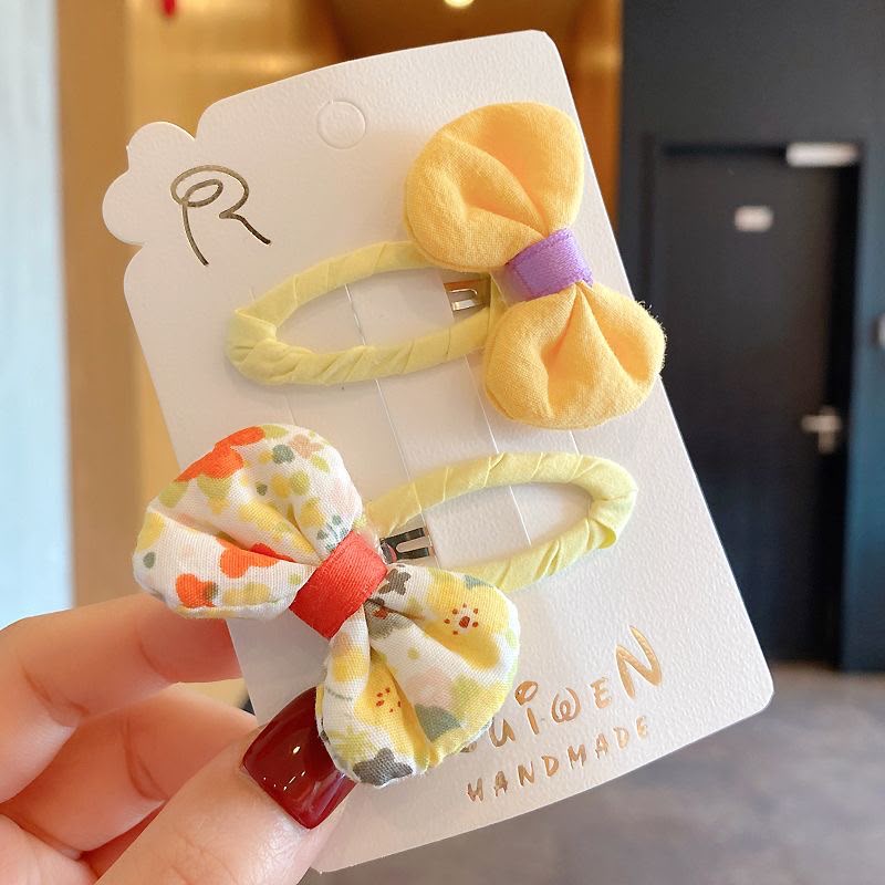 Girls Fabric Bow Hair Clip Set – Set of 2 Handmade-Style Snap Clips with Solid & Floral Print Bows | Cute Kids Hair Accessories for Side Styling, School, Parties & Everyday Wear